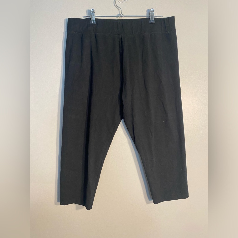Item 136 Architect Black Cropped Leggings for Women